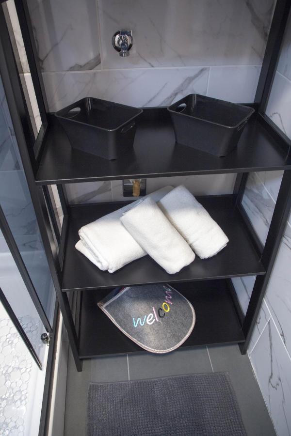 Studio Apartman Suburban Visnjevac Bagian luar foto
