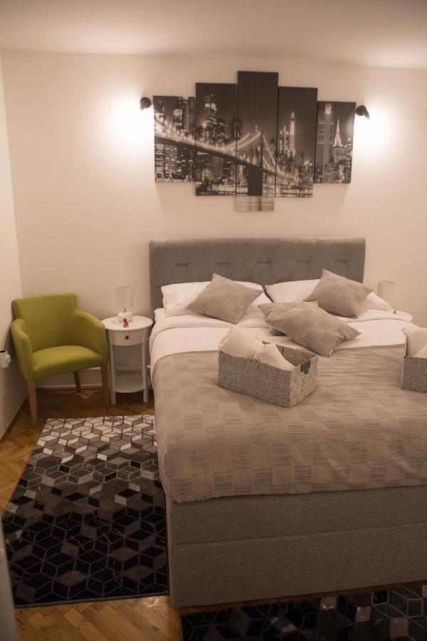 Studio Apartman Suburban Visnjevac Bagian luar foto